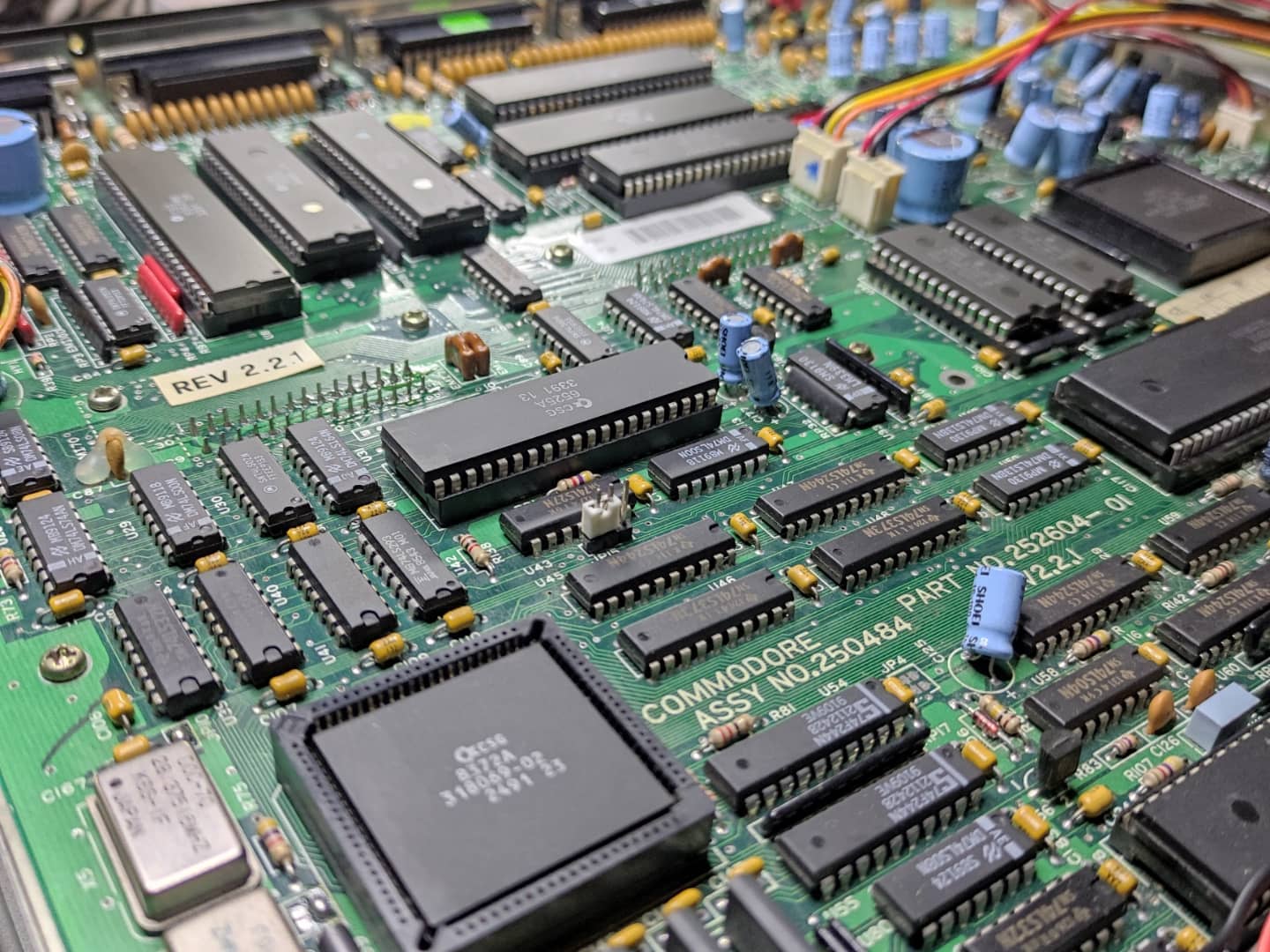 Lavorazione su Commodore CDTV: apertura e test